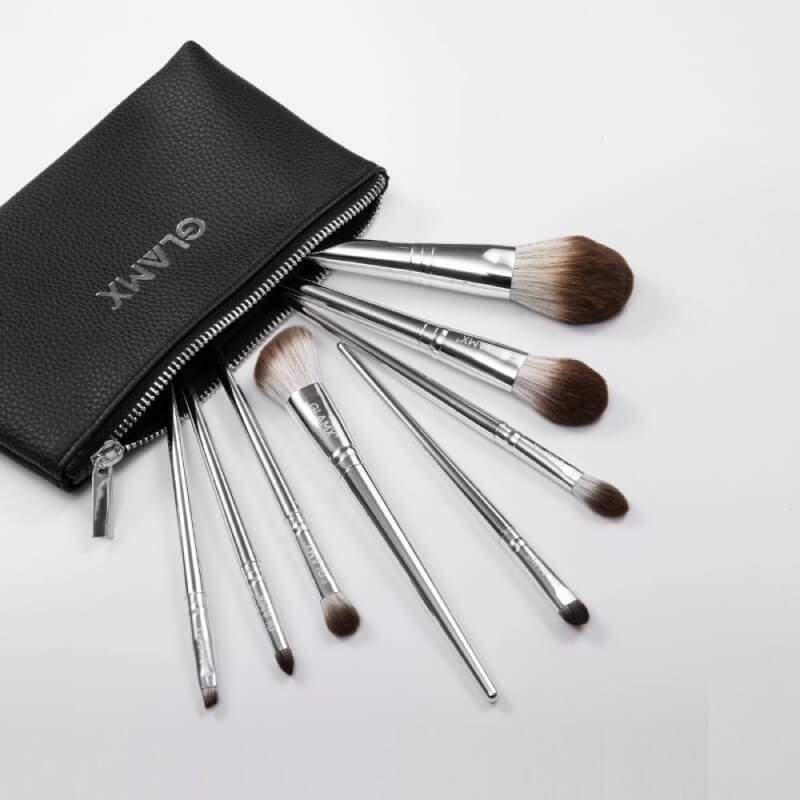 8 Piece Silver Makeup Brush Set | GX10