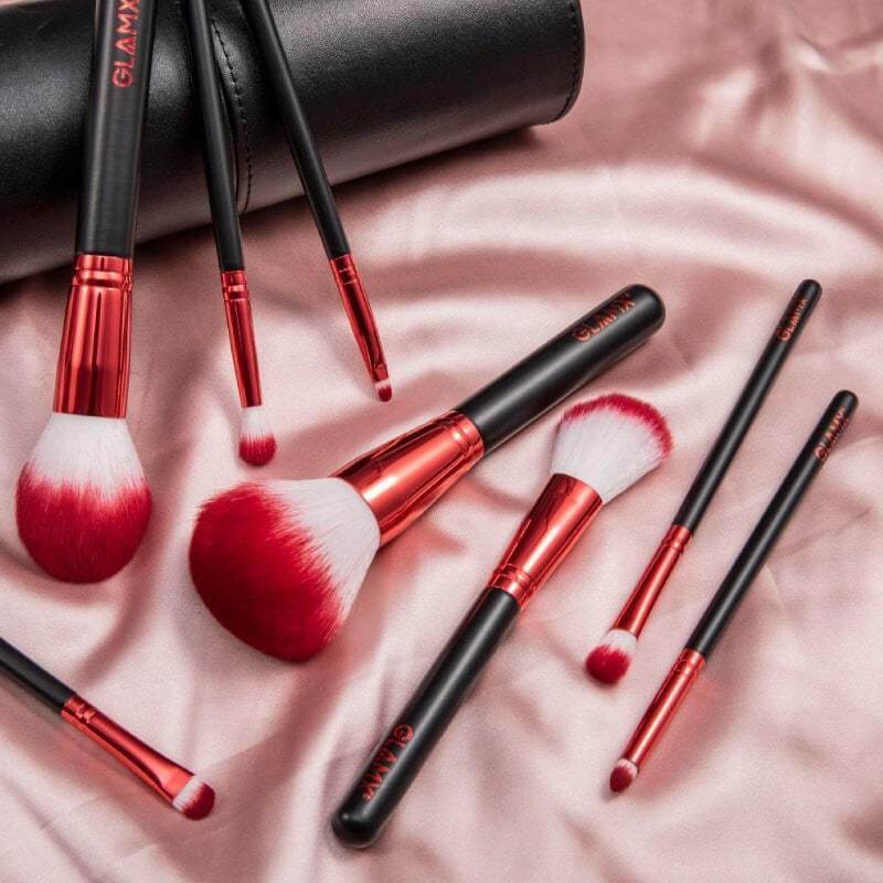 8 Piece Candy Apple Red and Black Makeup Brush Set | GX21